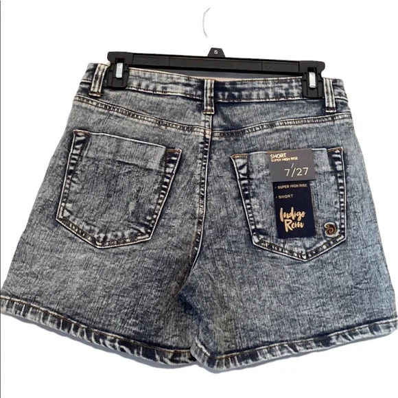 Indigo Rein Distressed Jean Shorts - Picture 4 of 14